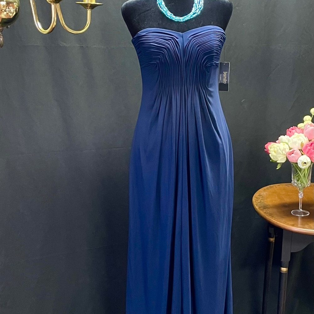 Laundry by Shelli Segal Gown